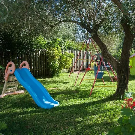 Leventis Complex With Sharing Pool Spartia (Kefalonia)