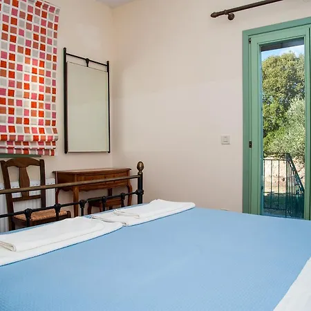 Leventis Complex With Sharing Pool فيلة