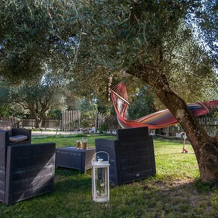 فيلة Leventis Complex With Sharing Pool *