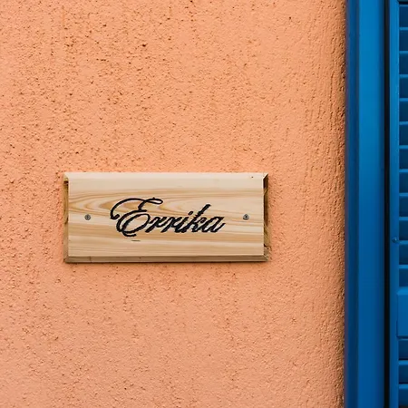 Leventis Complex With Sharing Pool Βίλα *
